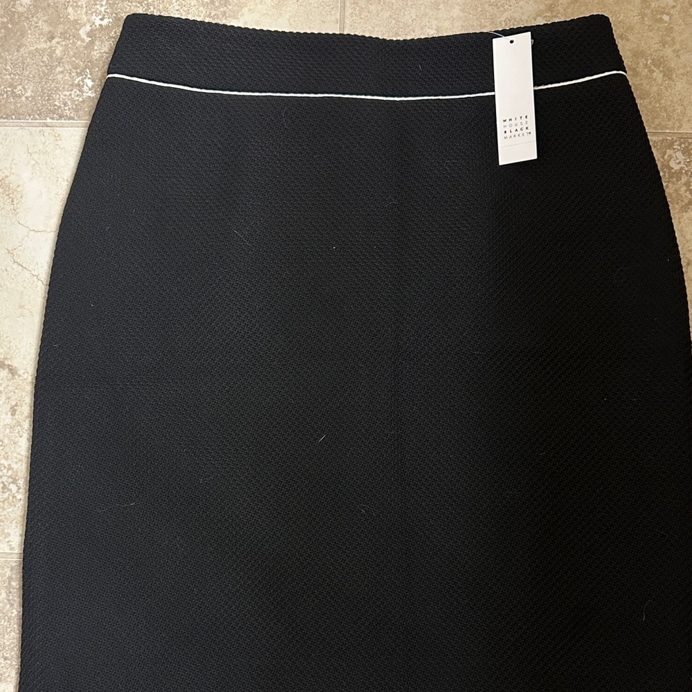 White House black market Skirt
